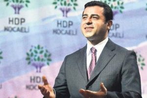 HDP'nin &ouml;n&uuml;ndeki se&ccedil;im raporu: Hedef metropoller