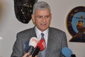 AB Bakanı Volkan Bozkır ABD'ye gitti