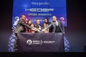 2015'in ilk halka a&ccedil;ılma gongu Hedef Girişim i&ccedil;in &ccedil;aldı