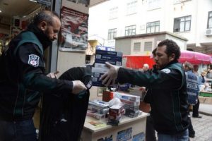 Mersin'de ka&ccedil;ak&ccedil;ılık operasyonu: 18 g&ouml;zaltı