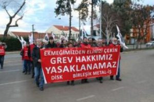 İş&ccedil;ilerden AK Parti'ye tepki y&uuml;r&uuml;y&uuml;ş&uuml;