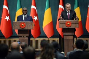 "Tarihinde s&ouml;m&uuml;rgeci lekesi olmayan bir &uuml;lke olarak..."