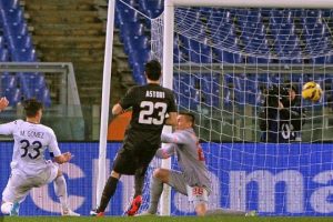 Fiorentina Roma'yı kupa dışına itti!