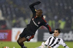 Mete Vardar'dan Atiba Hutchinson a&ccedil;ıklaması