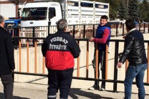 Ka&ccedil;ırdığı kız ailesine verilince intihara kalkıştı