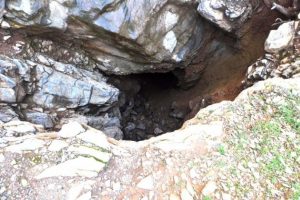 Hem talan ediyorlar hem de &ccedil;evreyi kirletiyorlar