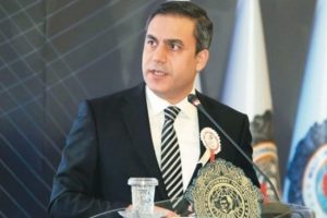 MİT M&uuml;steşarı Hakan Fidan istifa etti!