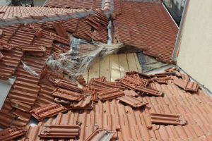 Bursa'da eğitime lodos darbesi!