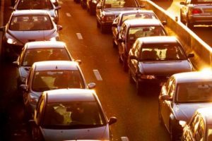 İstanbul'da &ccedil;ıldırtan trafik! İşte nedeni...