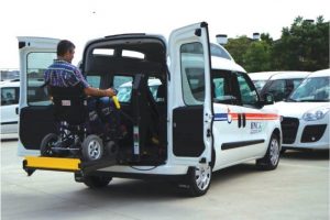 Bu taksi engellilerin yaşamını kolaylaştırıyor