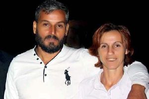 Eşi ve iki kişiyi &ouml;ld&uuml;ren sanık Adli Tıp'a sevk edildi