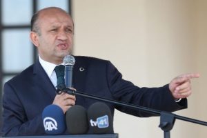 "B&uuml;y&uuml;me AB &uuml;lkeleri ve OECD ortalamalarının &uuml;zerinde"