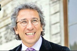 Cumhuriyet'in Genel Yayın Y&ouml;netmeni oldu