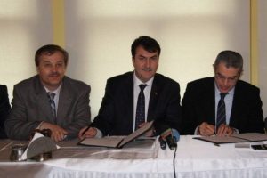 Osmangazi binlerce başarılı &ouml;ğrenciyi &Ccedil;anakkale'ye g&ouml;t&uuml;r&uuml;yor
