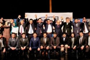 Ak Parti Gen&ccedil;lik Kolları'nda Semih Paksert d&ouml;nemi
