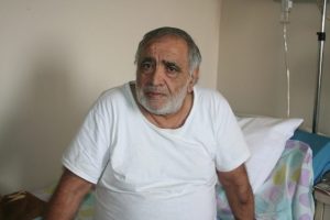 Sefalet emektar oyuncuyu hastanelik etti