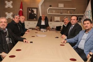 Eski meclis &uuml;yeleri aynı &ccedil;atı altında buluşacak