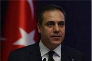 Fidan 20 dakika kala toplantıdan &ccedil;ıktı!