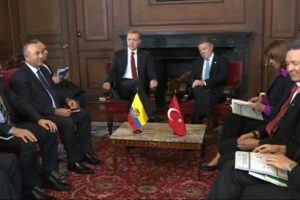 Mevkidaşıyla heyetler arası g&ouml;r&uuml;şme yaptı
