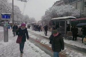 Kar yağışı etkisini artırdı, ulaşım zorlaştı