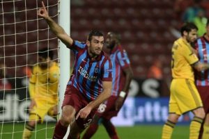 Trabzonspor'a Belkalem'den k&ouml;t&uuml; haber!