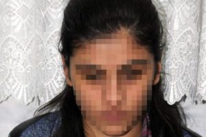 Ailesinin g&ouml;zyaşlarıyla aradığı kız evine d&ouml;nd&uuml;
