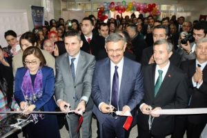 Kadınlar hem spor yapacak, hem meslek &ouml;ğrenecek
