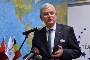 Bakan Volkan Bozkır'dan ilgin&ccedil; benzetme