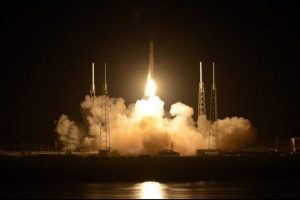 SpaceX uzaya g&ouml;zlem uydusu g&ouml;nderdi