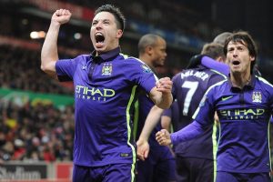 Manchester City Stoke City'e patladı!