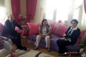 Taburcu olan hastalara memnuniyet ziyareti