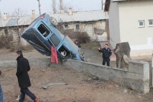 &Uuml;stge&ccedil;iti kullanmayan yaya kazaya neden oldu