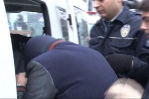 İstanbul'un g&ouml;beğinde rehine krizi