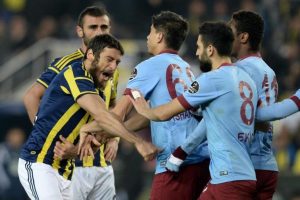 Fenerbah&ccedil;e'de Egemen şoku!