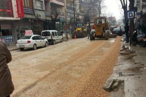 Bursa'da altyapı &ccedil;alışmaları vatandaşları bıktırdı