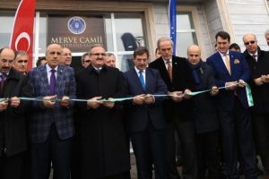 Merve Camii'ne muhteşem kompleks