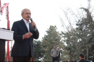 "Se&ccedil;imlerde en b&uuml;y&uuml;k umudum kadınlar"