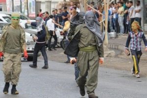 Economist: "K&uuml;rtlerin T&uuml;rk h&uuml;k&uuml;metiyle dansı"