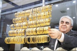 Sevgililer g&uuml;n&uuml;nde hediye alacaklar dikkat!