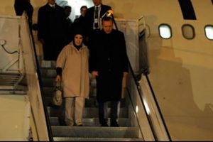 Erdoğan'ın u&ccedil;ağında s&uuml;rpriz mola