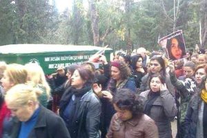 'S&uuml;t&uuml;n&uuml; ve har&ccedil;lığını verdim gitti'