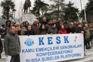 Bursa'da KESK: İ&ccedil; g&uuml;venlik paketi İzmir'de hayat buldu