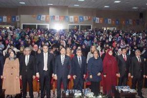 Halk artık &ccedil;&ouml;z&uuml;m s&uuml;recinden yanadır