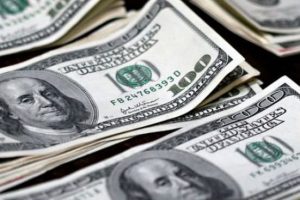 Dolar fiyatları o sınırın altına indi