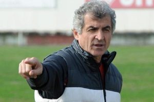 "Zeminin kurbanı olduk"