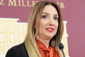 Nazlıaka'dan "dans" a&ccedil;ıklaması