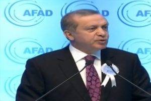 Kılı&ccedil;daroğlu'nun 'geri g&ouml;ndereceğim' s&ouml;z&uuml;ne cevap verdi