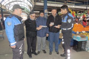 Bursa polisi vatandaşı dolandırıcılara karşı uyardı