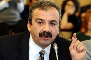 &Ouml;nder'den sert s&ouml;zler! Pişman olursunuz