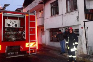 90 yaşındaki kadın yanarak &ouml;ld&uuml;